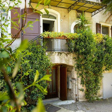 Casa Alla Grotta - Happy Rentals Arco Luaran gambar